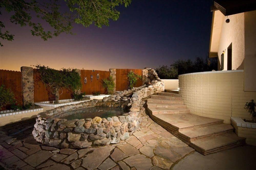 Desert Rose Bed And Breakfast Коттонвуд Удобства фото