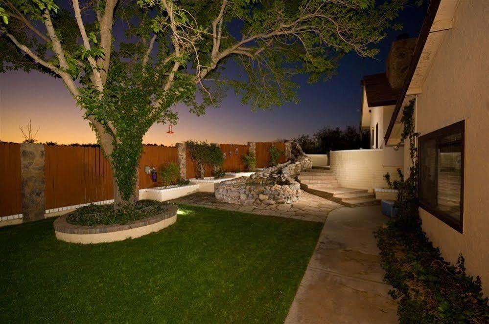 Desert Rose Bed And Breakfast Коттонвуд Экстерьер фото